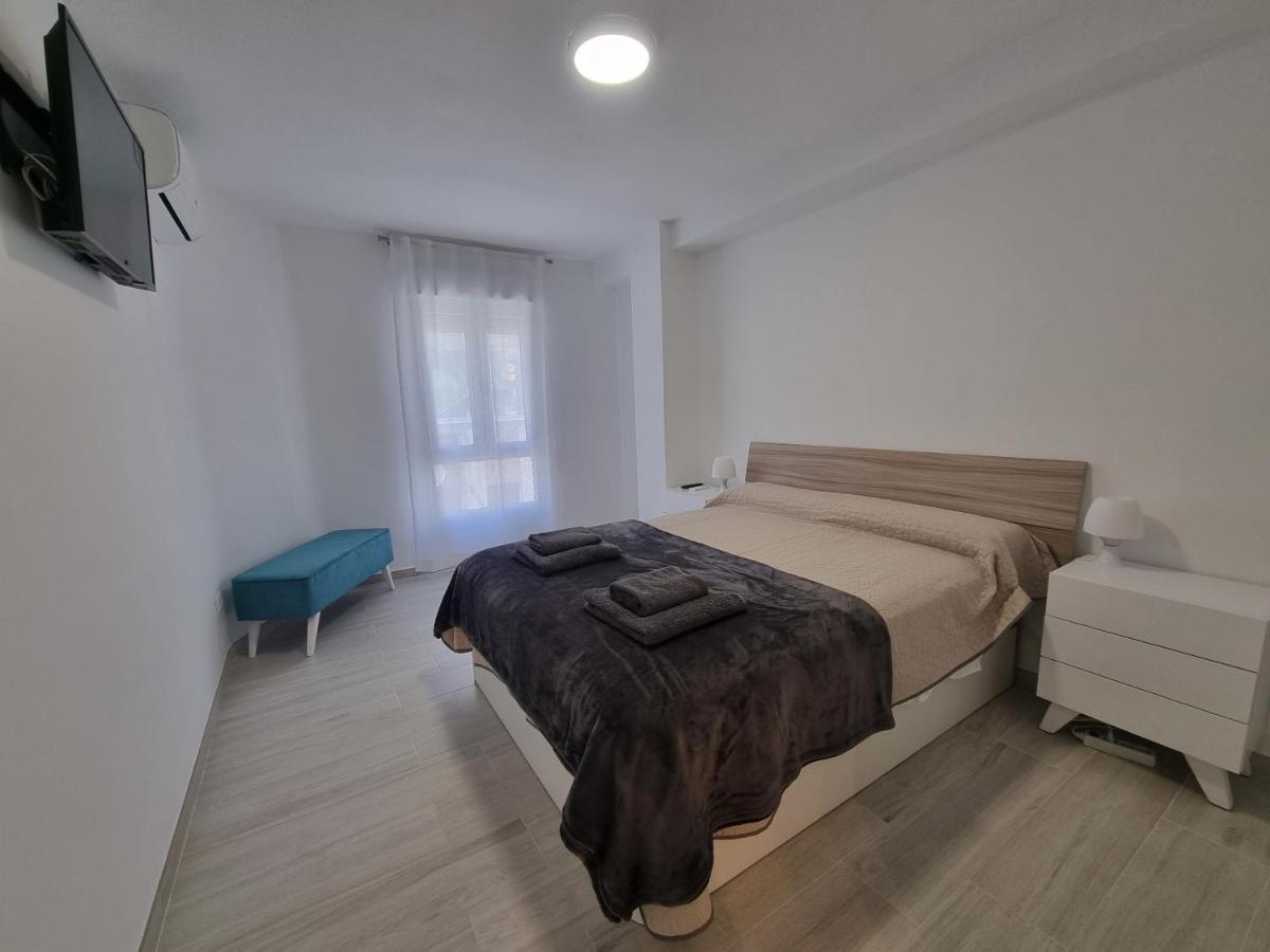 Apartamentos En Denia Frente Al Puerto! Buitenkant foto