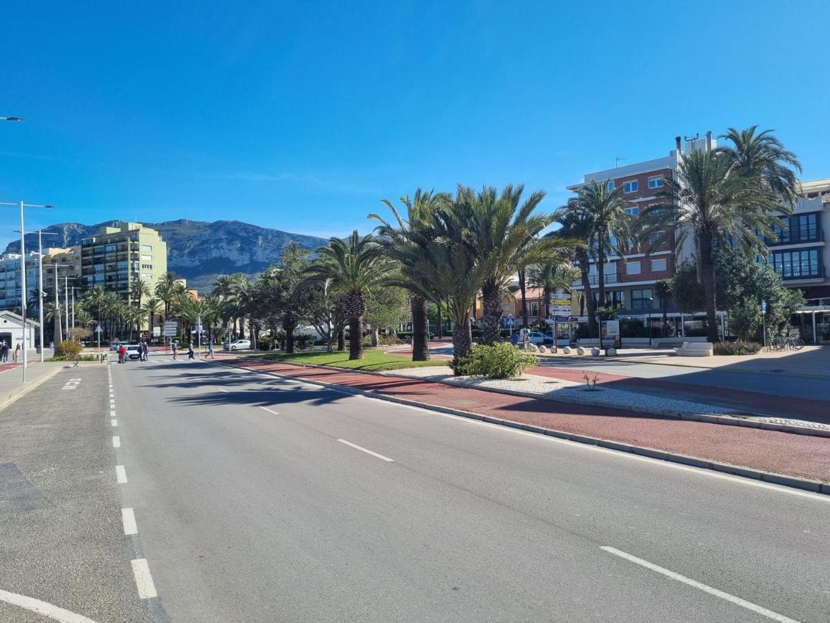 Apartamentos En Denia Frente Al Puerto! Buitenkant foto