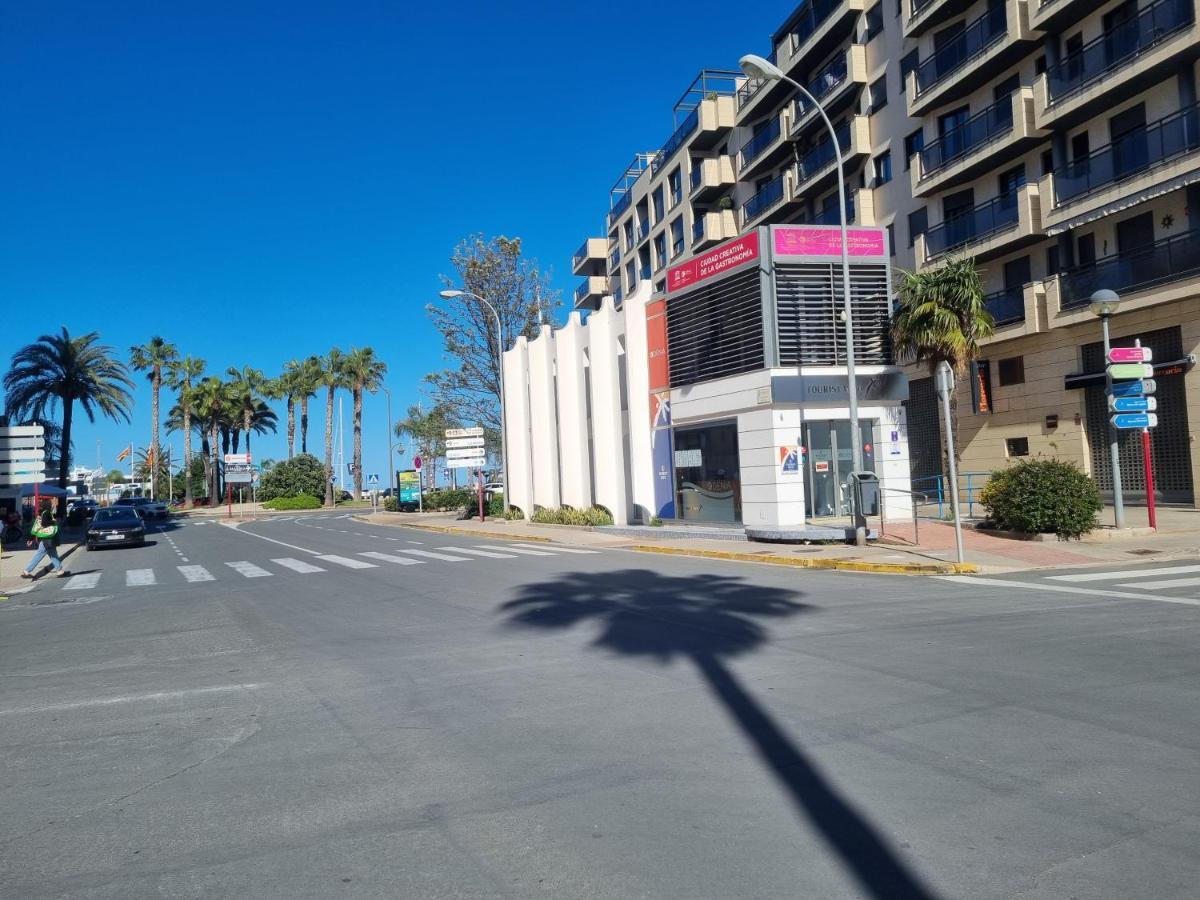 Apartamentos En Denia Frente Al Puerto! Buitenkant foto